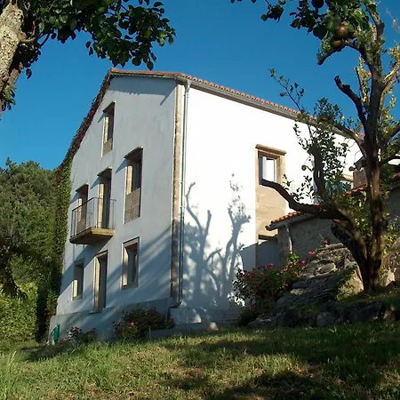 Casa Do Fieiro בית כפרי Minortos
